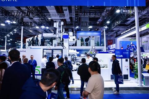 CHINAPLAS 2026 首日盛况！三大跃升，全景呈现